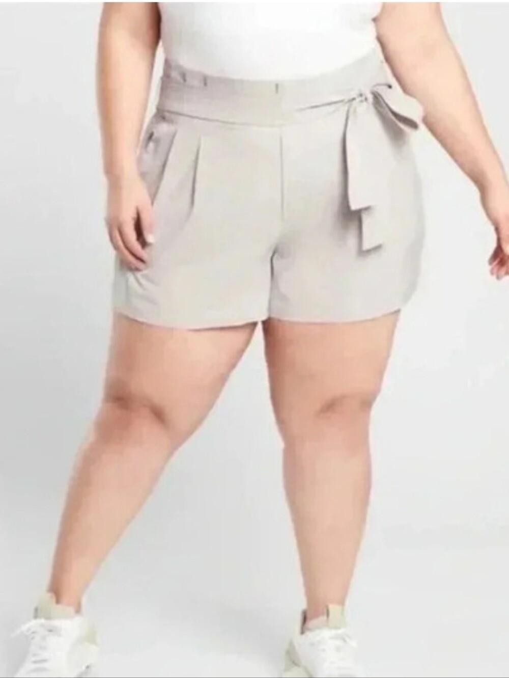 Athleta Skyline Short II Size 22 in Abalone Grey Beige